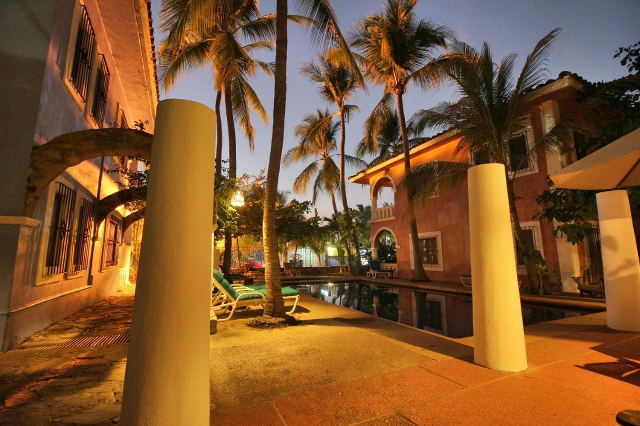 BUNGALOWS SANTA CRUZ PUERTO ESCONDIDO MEXICO REAL